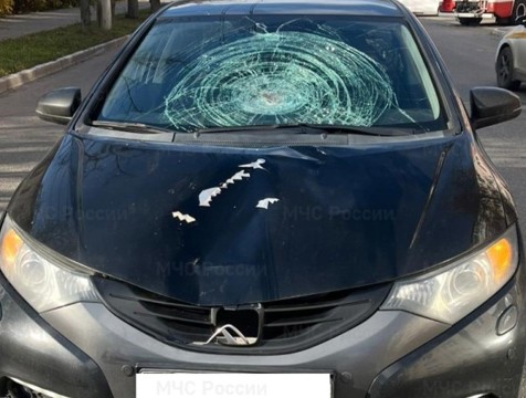 Пожилая женщина скончалась под колесами авто на улице Салтыкова-Щедрина