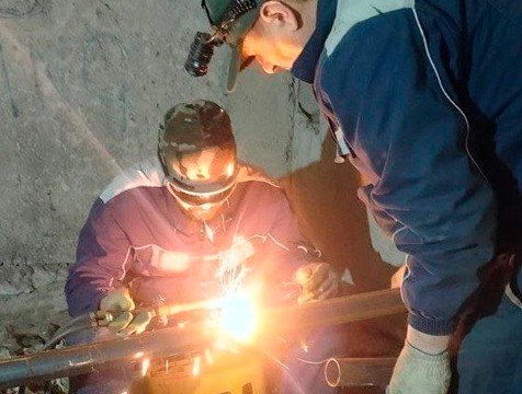 Калужские аварийщики отремонтировали тепловой узел в Горском в ЛНР