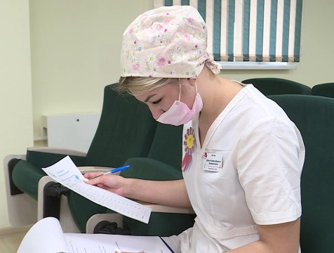 Более 200 медицинских кадров за год пополнили штат больниц Калужской области