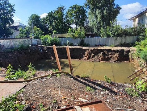 Застройщика на исторической улице Воскресенской в Калуге наказали рублём