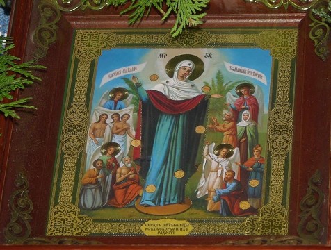 Православные калужане отмечают День памяти иконы Божией Матери