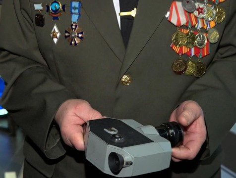 Камеру космонавта Титова подарили калужскому музею космонавтики