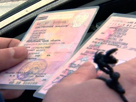 Калужане смогут заменить недействительные водительские права без экзамена