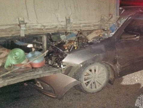 Легковушка столкнулась с фурой в Бабынинском районе