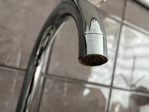 Аварийное отключение воды затронет две улицы в Калуге