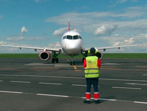 Взлётно-посадочную полосу калужского аэропорта удлинят до 2,5 км