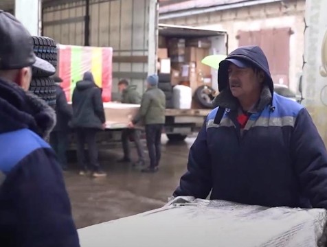 Партию гуманитарного груза отправили из Калуги в первомайский детский сад