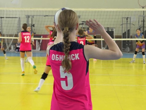 Межрегиональный турнир собрал в Калуге волейболисток из 14 регионов