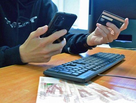 Жительница Обнинска потеряла 1,3 млн рублей при покупке авто