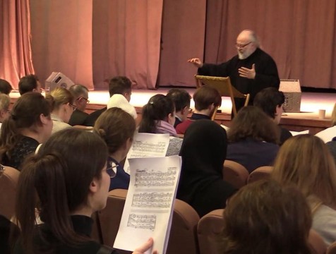 Певчие регенты со всей страны собрались на семинаре в Козельске