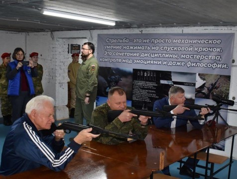 Современный стрелковый тир открыли в Кондровской школе №1