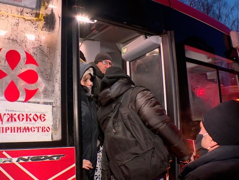 Еще 12 автобусов направят на маршрут №41 до Турынина