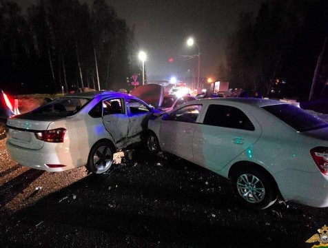 Четыре автомобиля столкнулись на трассе М-3 под Боровском