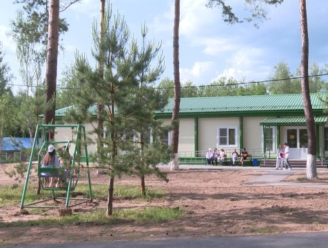 196 новых мест открыли в детских лагерях Калужской области