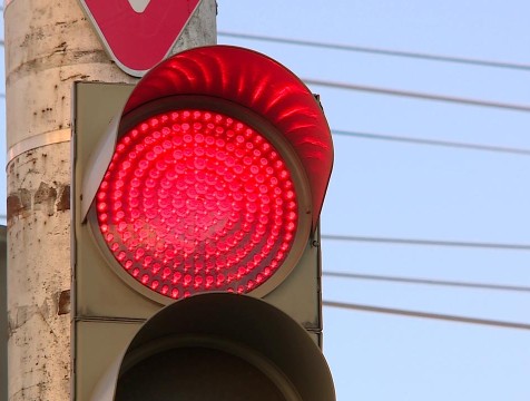 В Калуге установят светофор на перекрестке улиц Московской и Байконурской