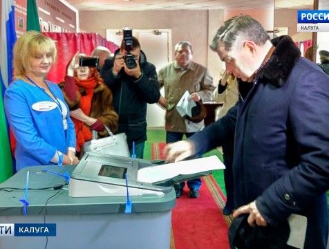 Анатолий Артамонов: не может не радовать, что калужане идут голосовать охотно