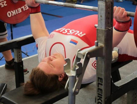Калужская спортсменка установила рекорд России по пауэрлифтингу